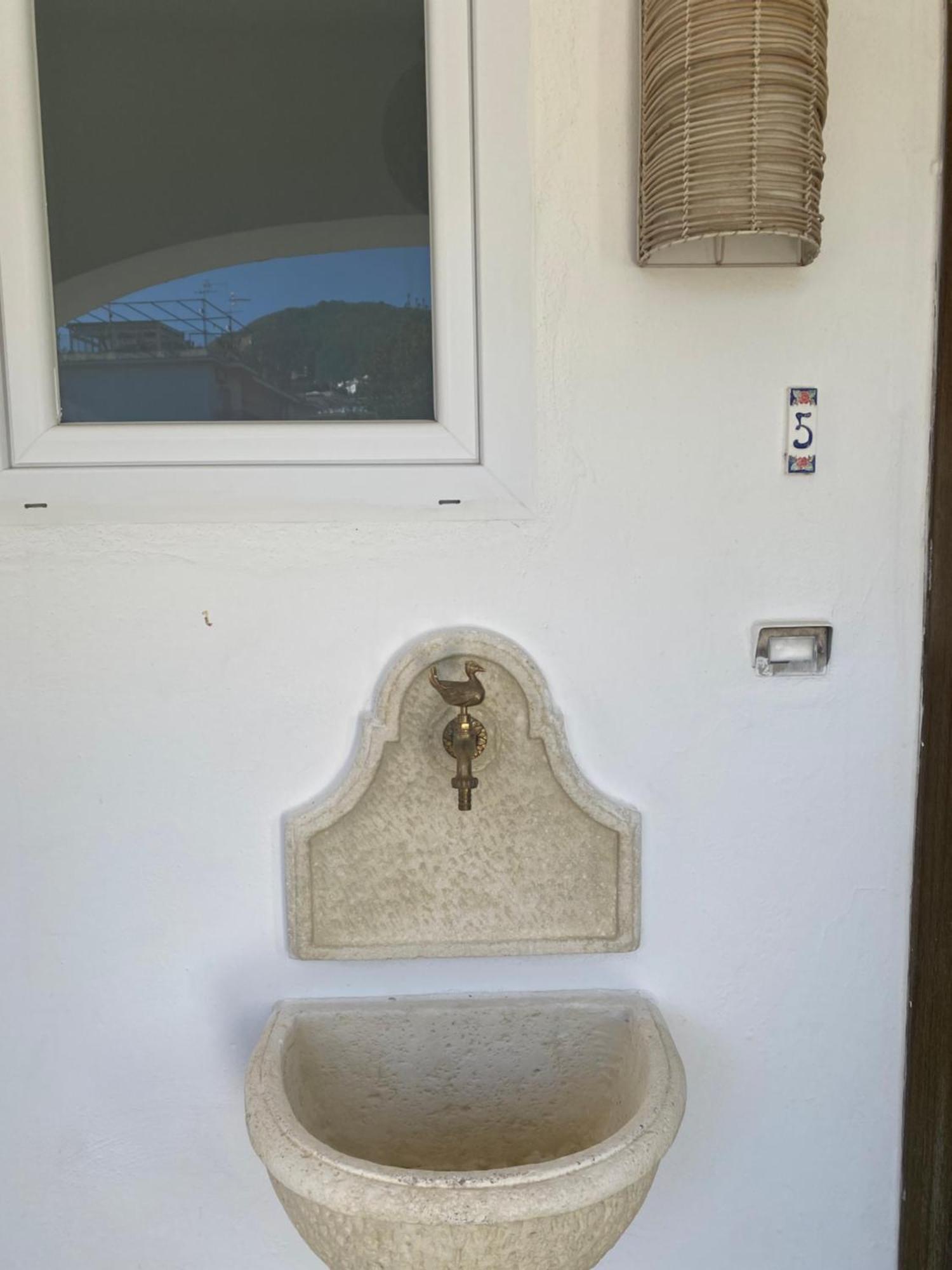 Villa Martina Suite Apartament Lacco Ameno  Εξωτερικό φωτογραφία
